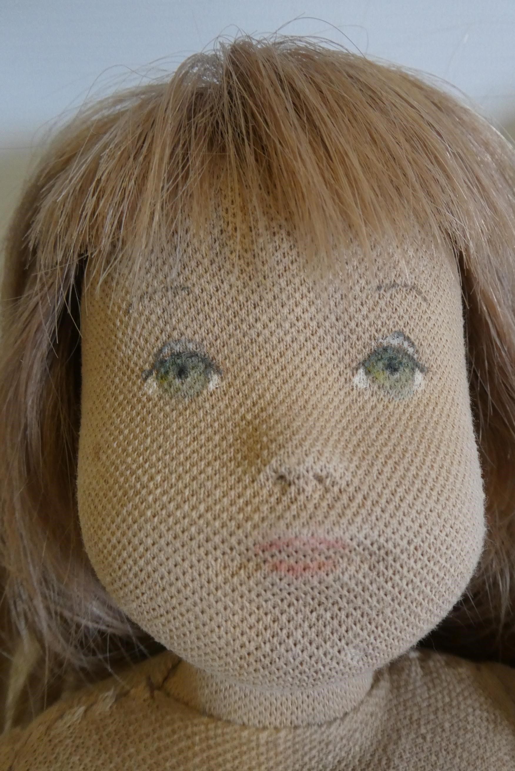 Two vintage Sasha type course dolls Image