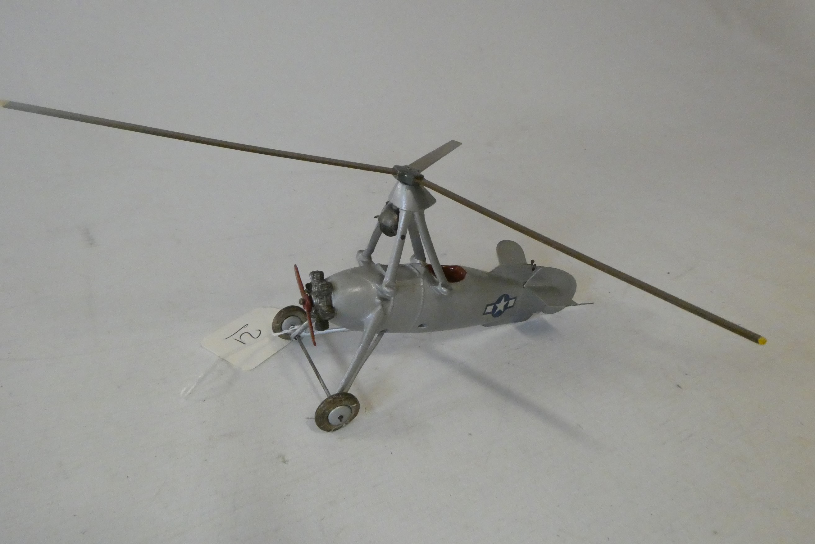 Britains Army Auto Gyro repainted silver with USA star, good (Est. plus 24% premium inc. VAT) Image