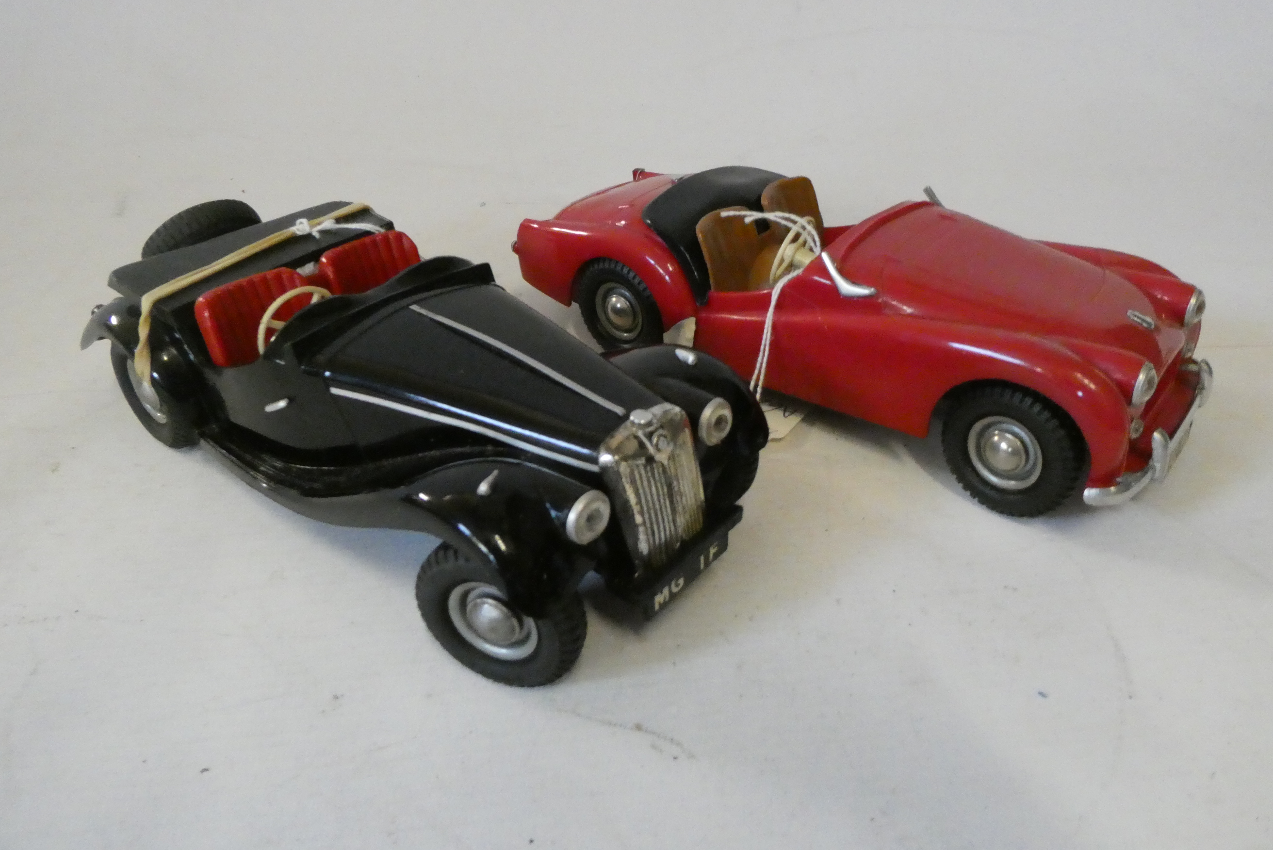Victory Industries battery powered Triumph TR3 finished in red Image