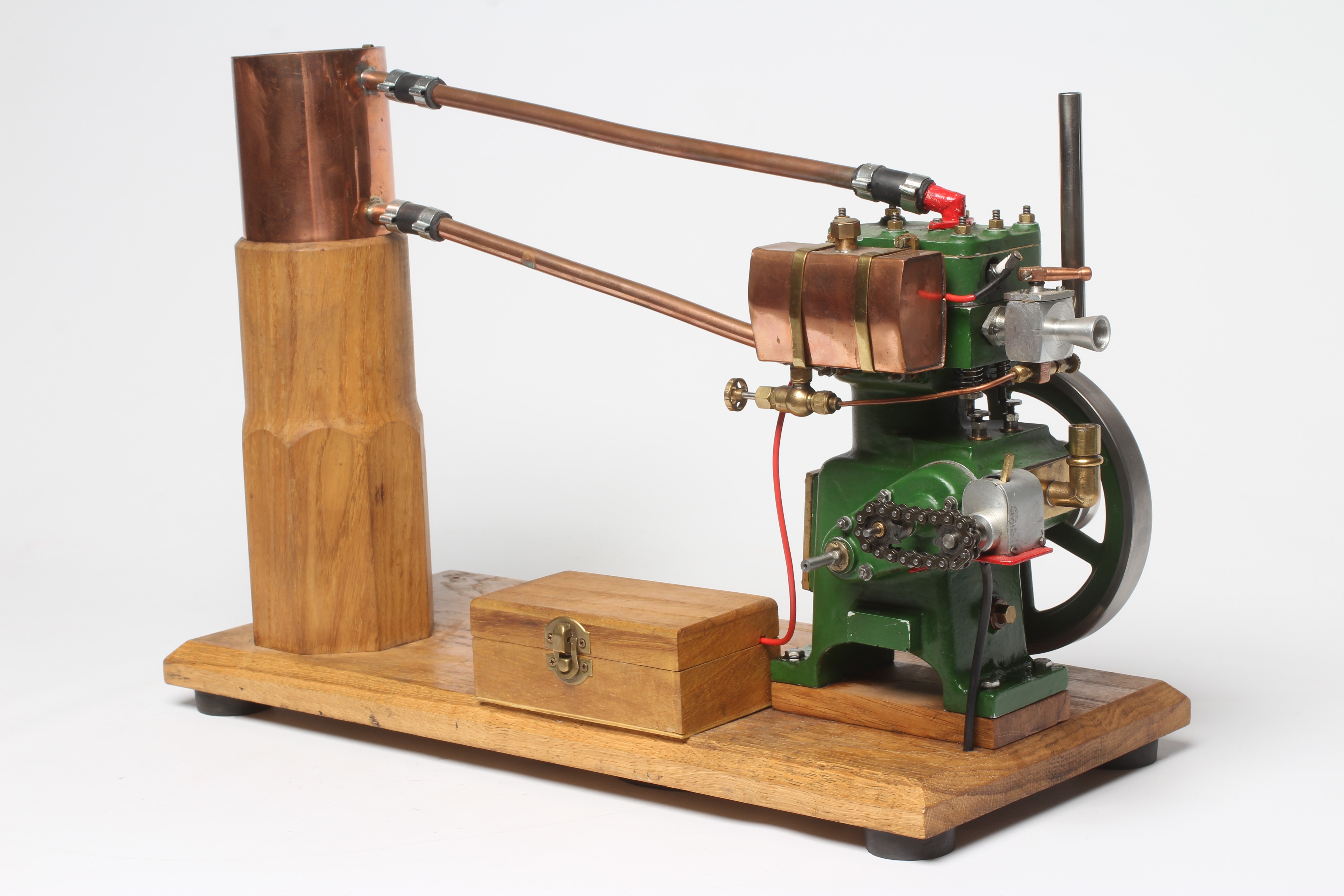 Water cooled internal combustion engine of unknown manufacturer Image