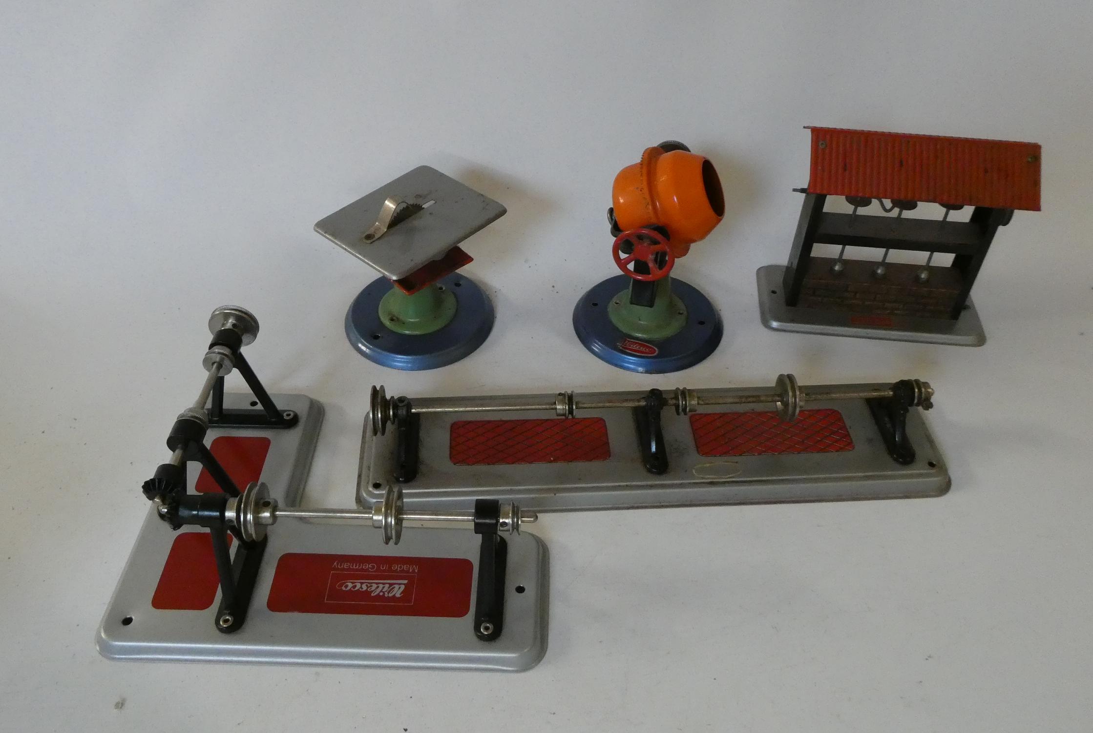 Wilesco workshop equipment and two line shafts, fair to good (Est. plus 24% premium inc. VAT) Image