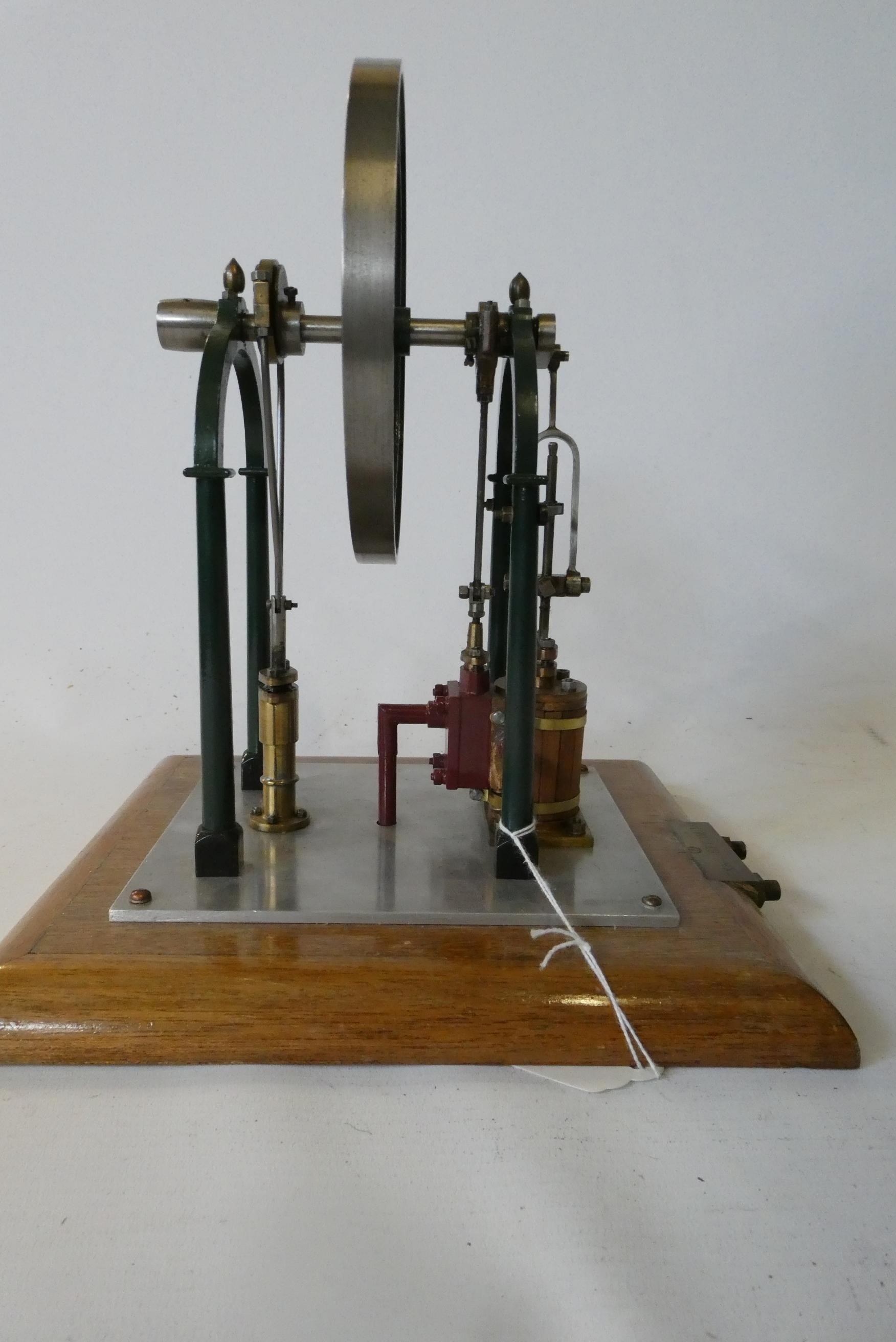 An Arch pillar frame over cranked steam engine Georgiana, a well made model on wooden base (Est. Image