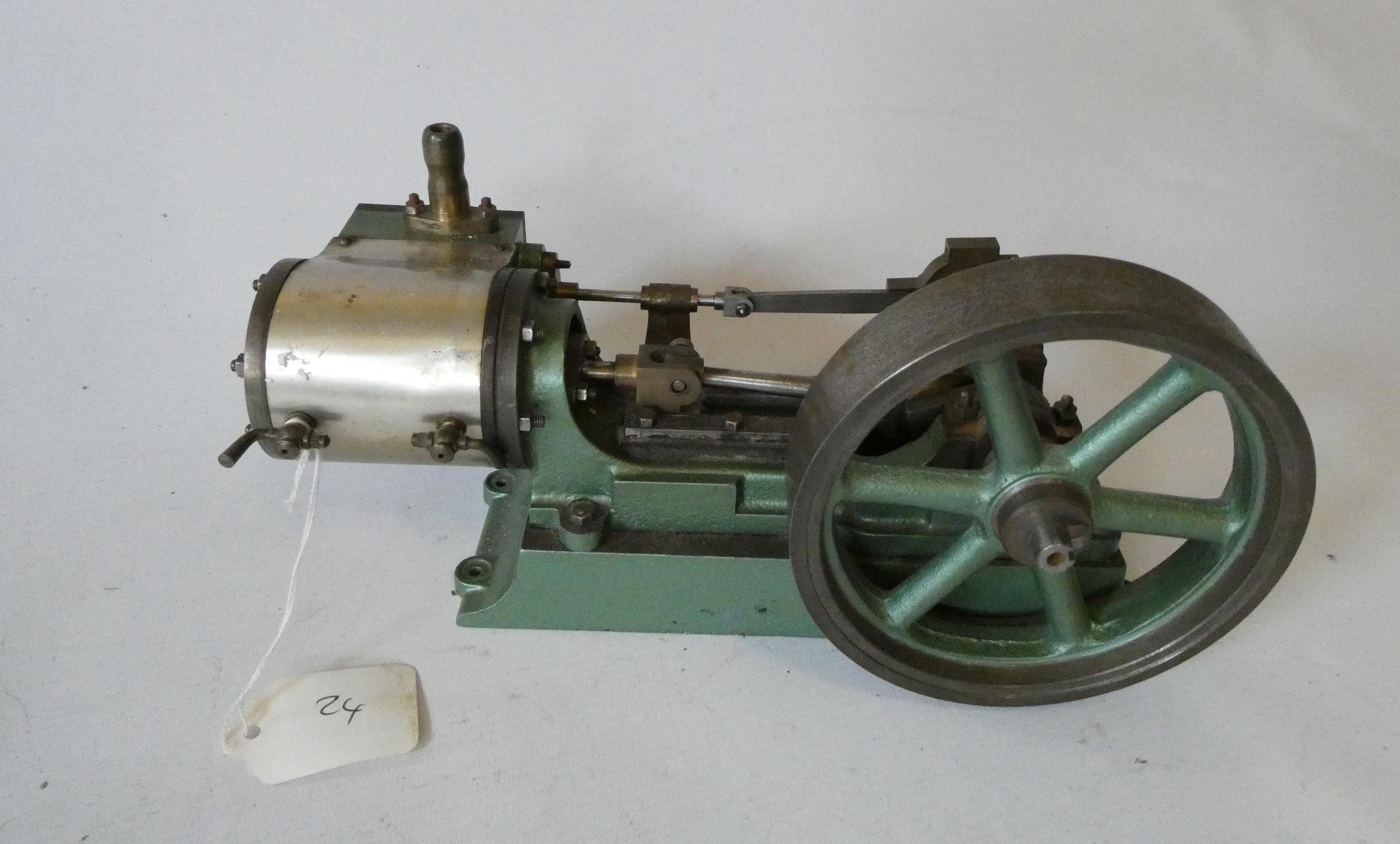 Stuart Turner H9 steam engine, non-reversing model finished in green metallic, good (Est. plus 24% Image