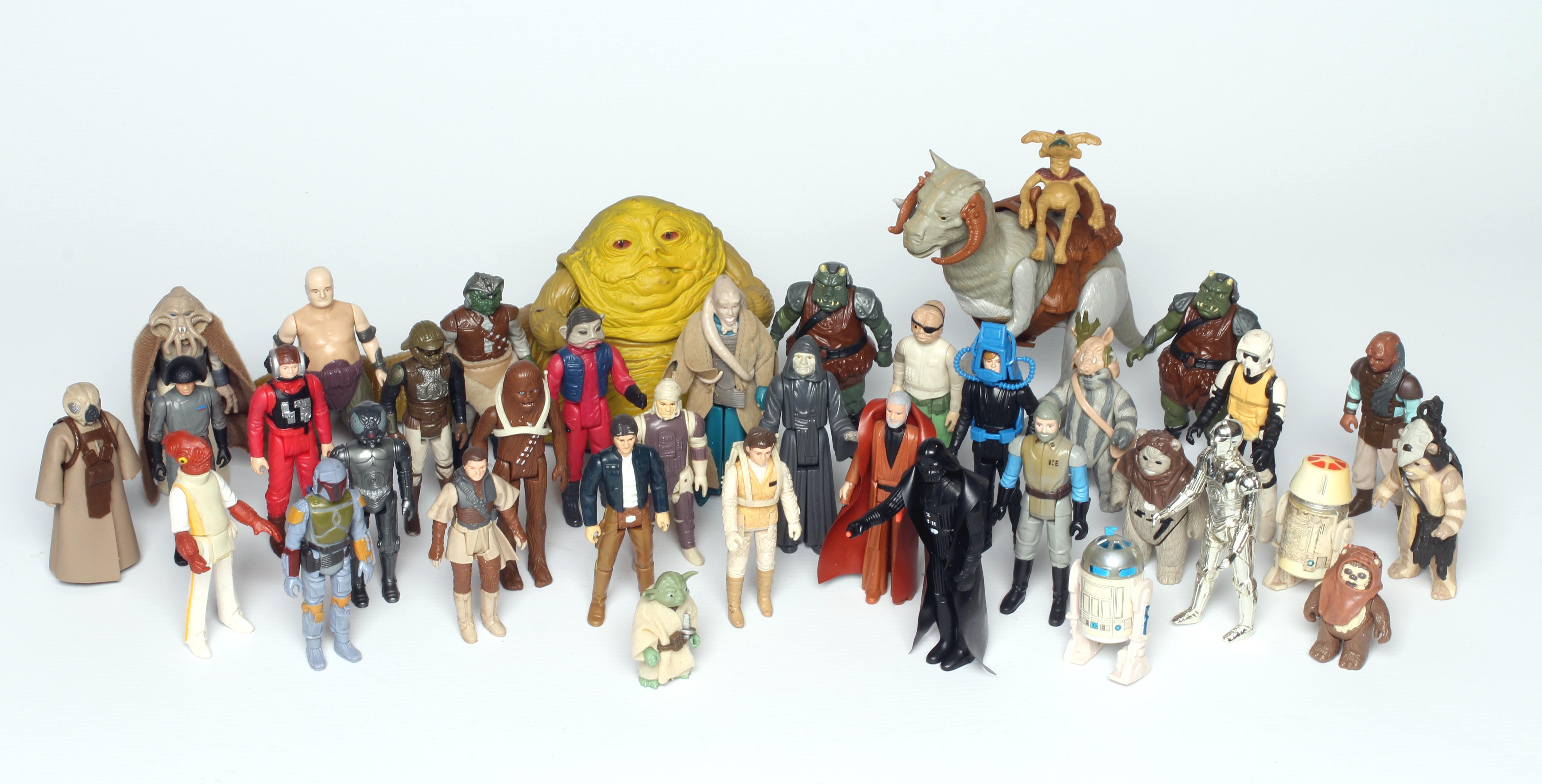 Kenner Star Wars figures, most items in fair condition including Speeder bike, Ronto and Jabba Image