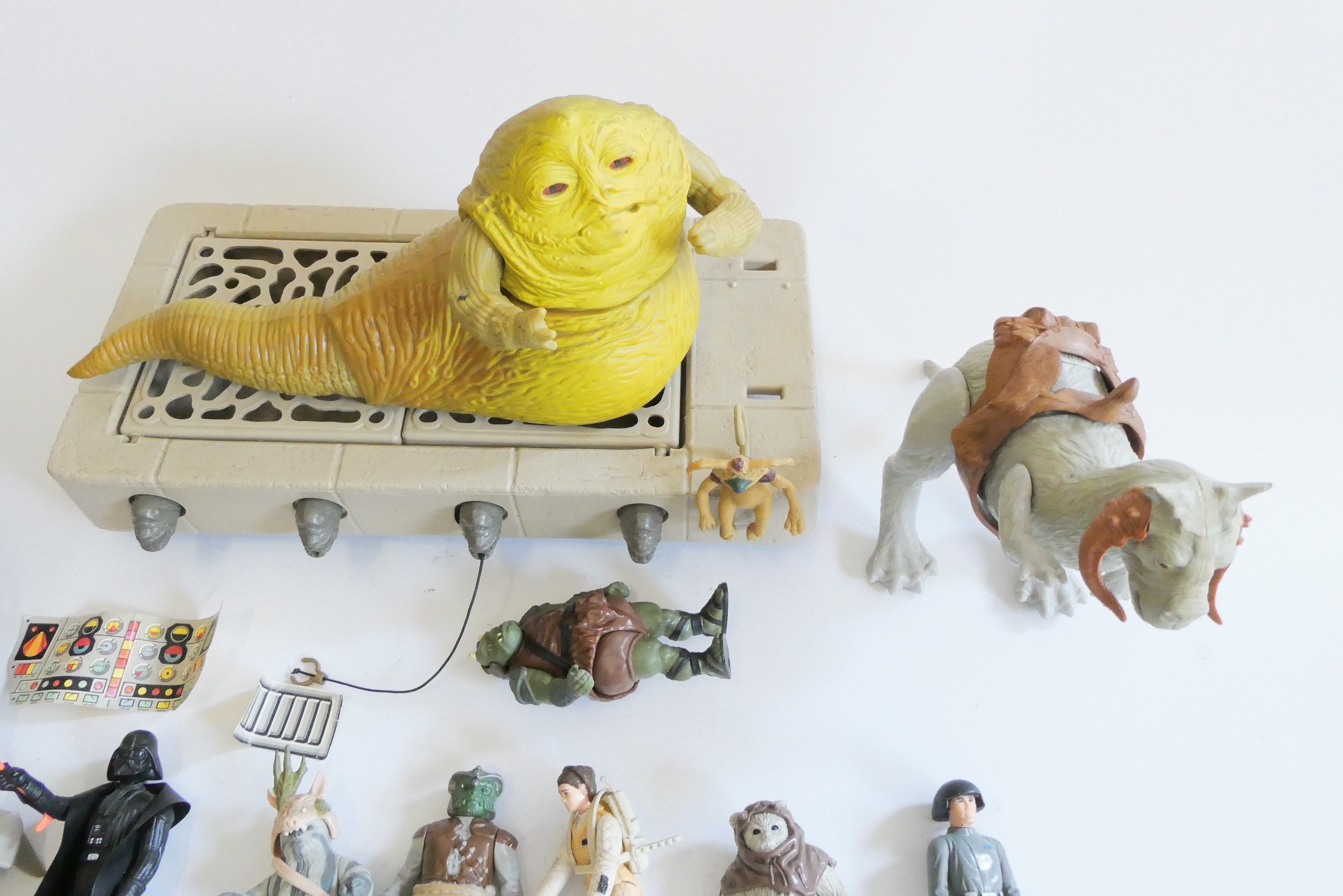 Kenner Star Wars figures, most items in fair condition including Speeder bike, Ronto and Jabba Image