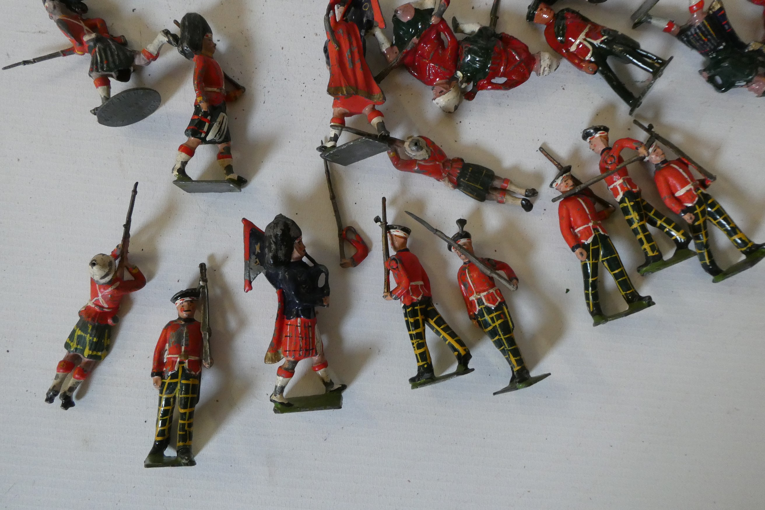 Unboxed Britains solders from Scottish Highland regiments, some paint damage, fair (Est. plus 24% Image
