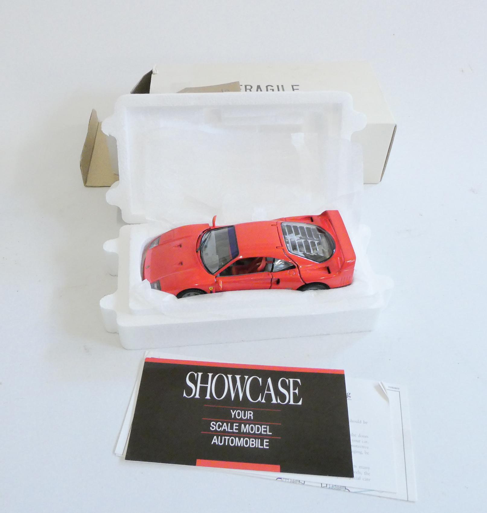 Franklin Mint Ferrari F40 in red, boxed, excellent (Est. plus 24% premium inc. VAT) Image