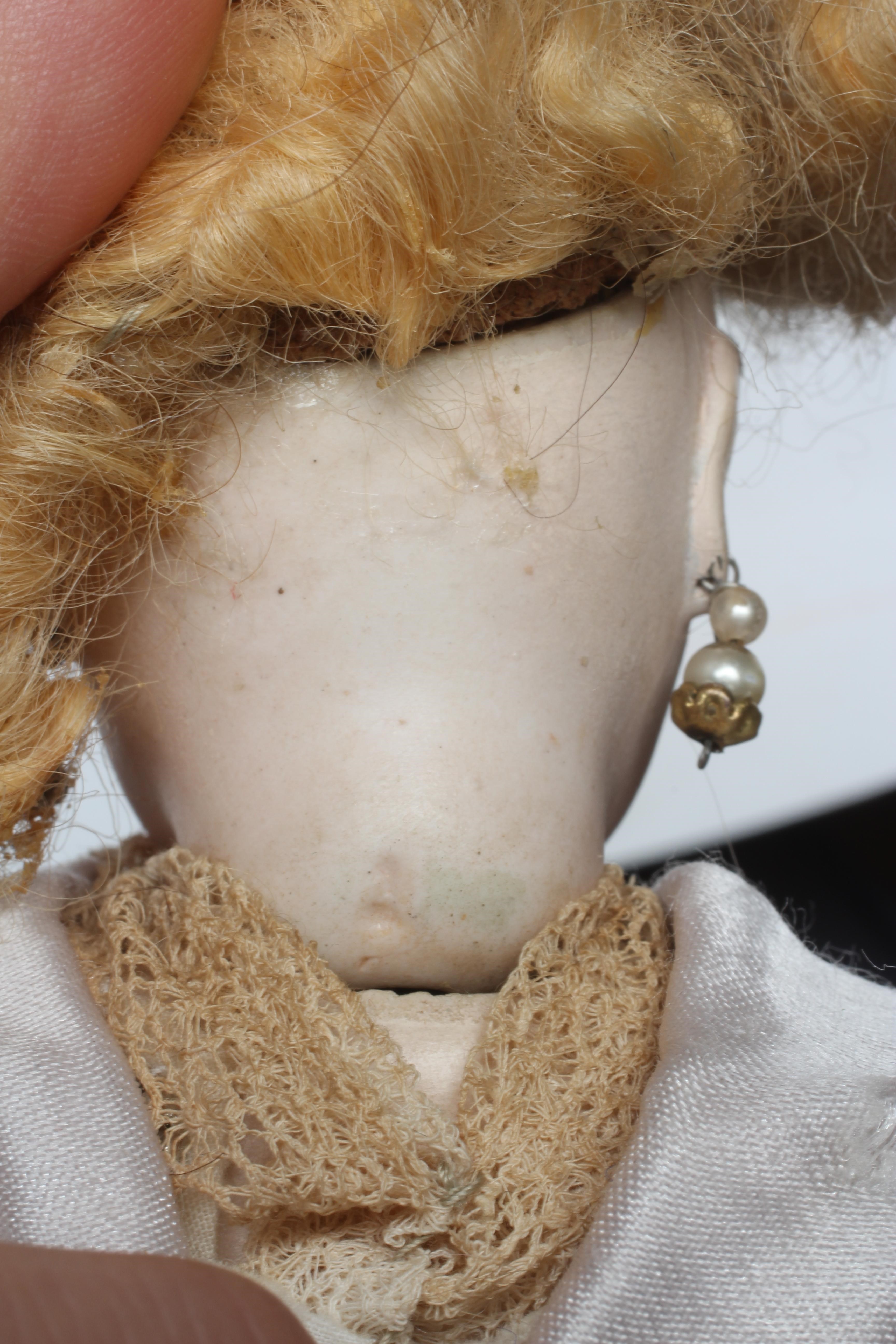 A French bisque swivel neck shoulder head fashion doll Image