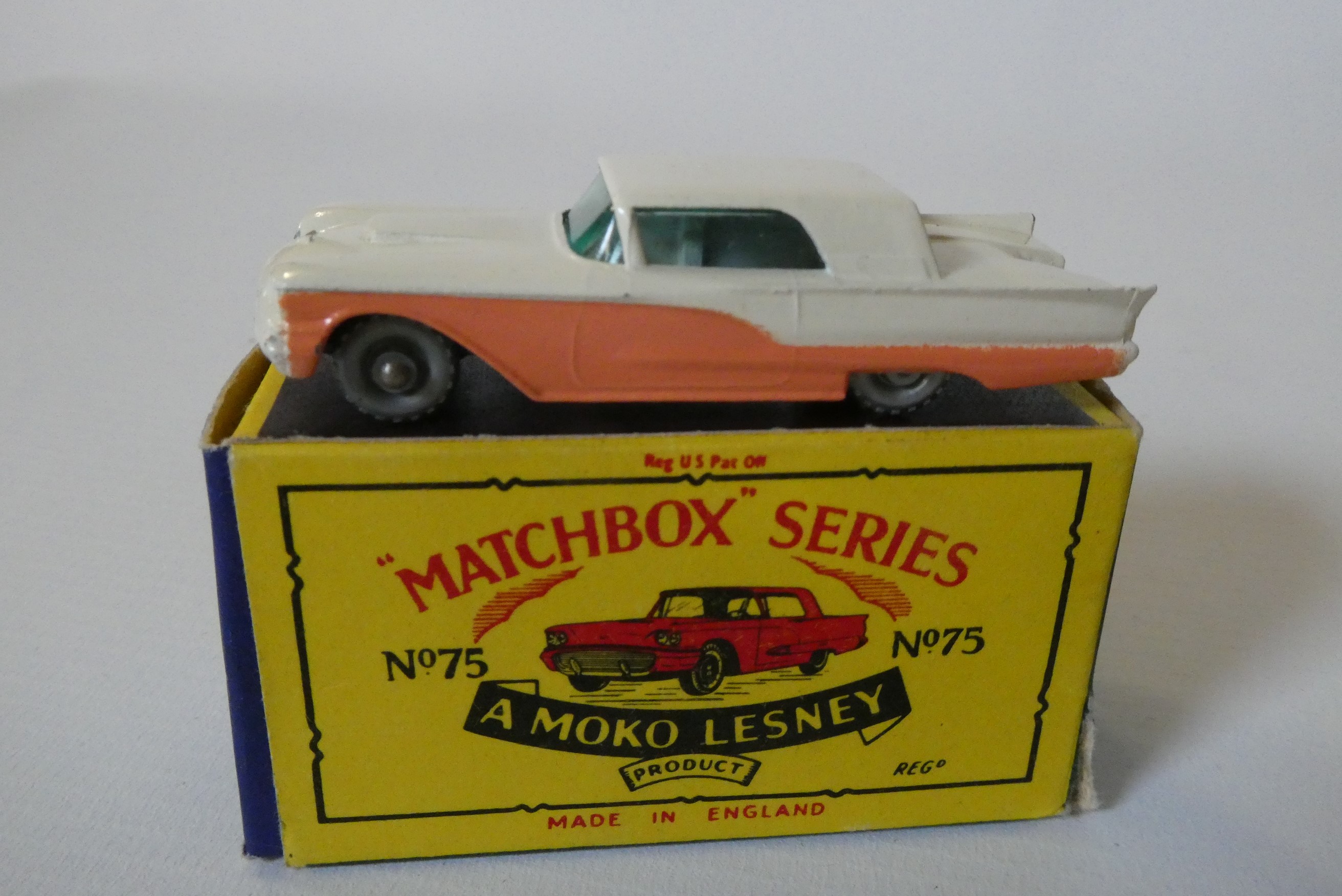 Matchbox Moko No43 Hillman Minx, No74 Mobile Canteen and No75 Ford Thunderbird, boxes good+, models Image