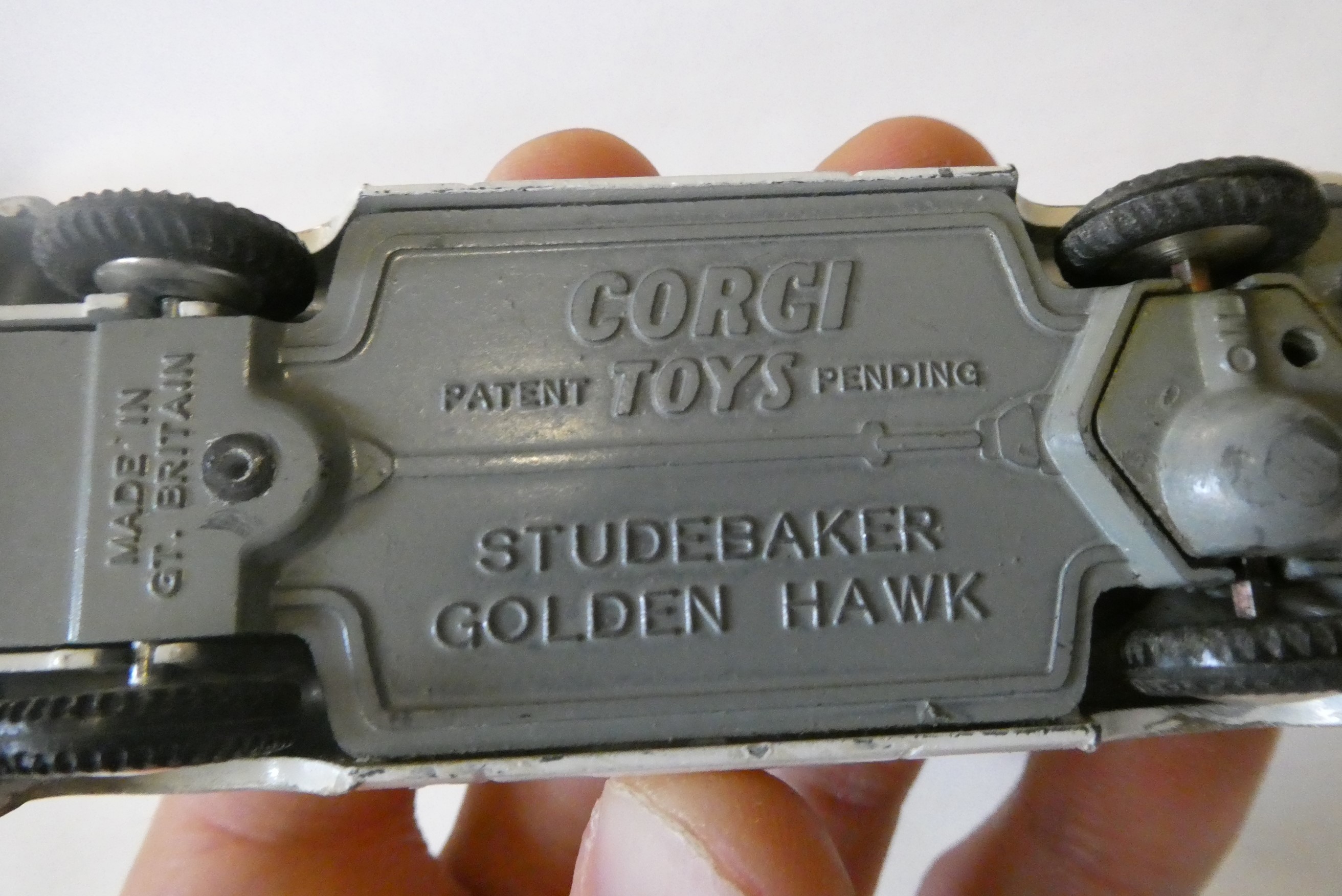 Corgi 211 Studebaker Golden Hawk, boxed, fair to good (Est. plus 24% premium inc. VAT) Image