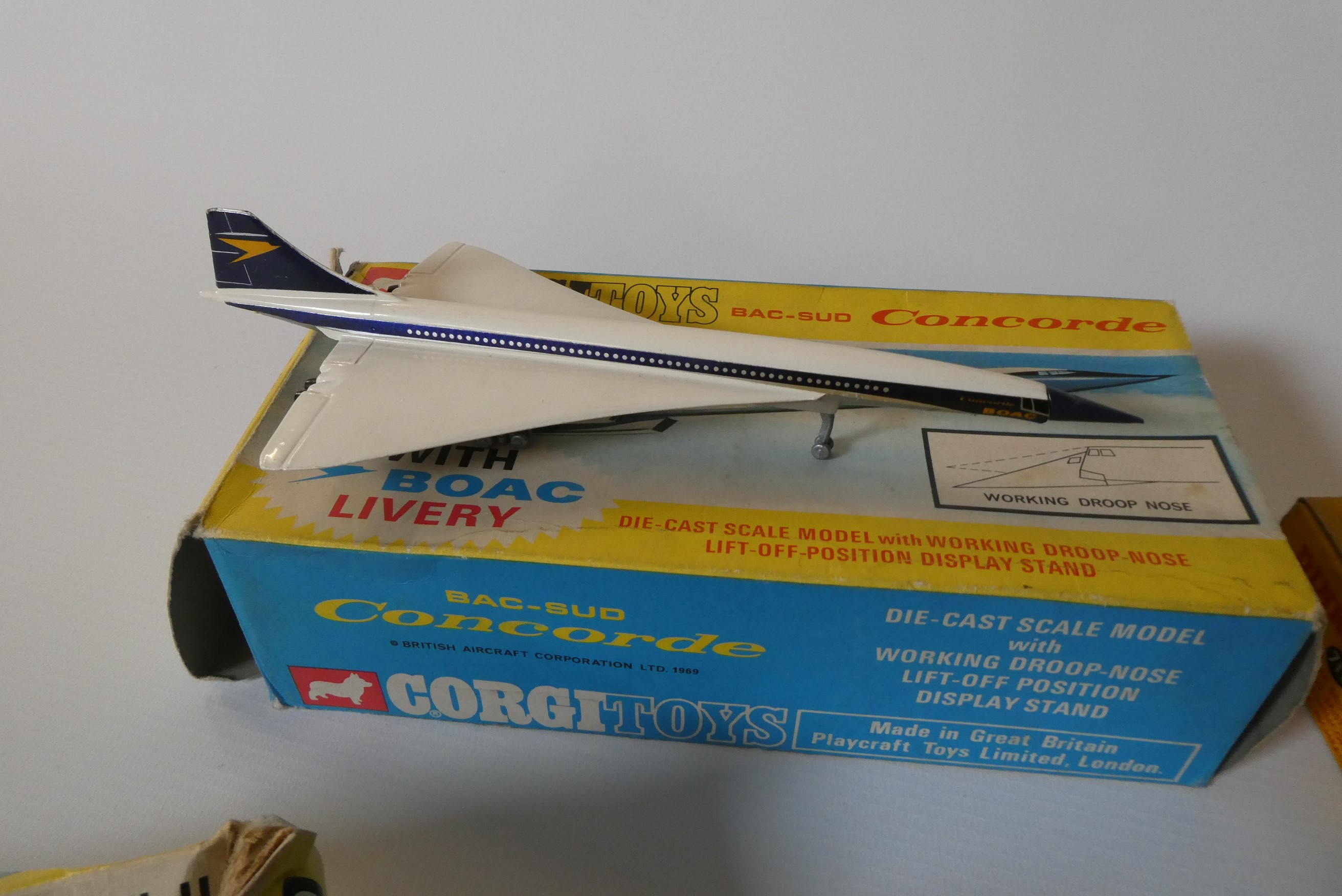 Five Dinky Aircraft models comprising 719 Spitfire (box poor) Image