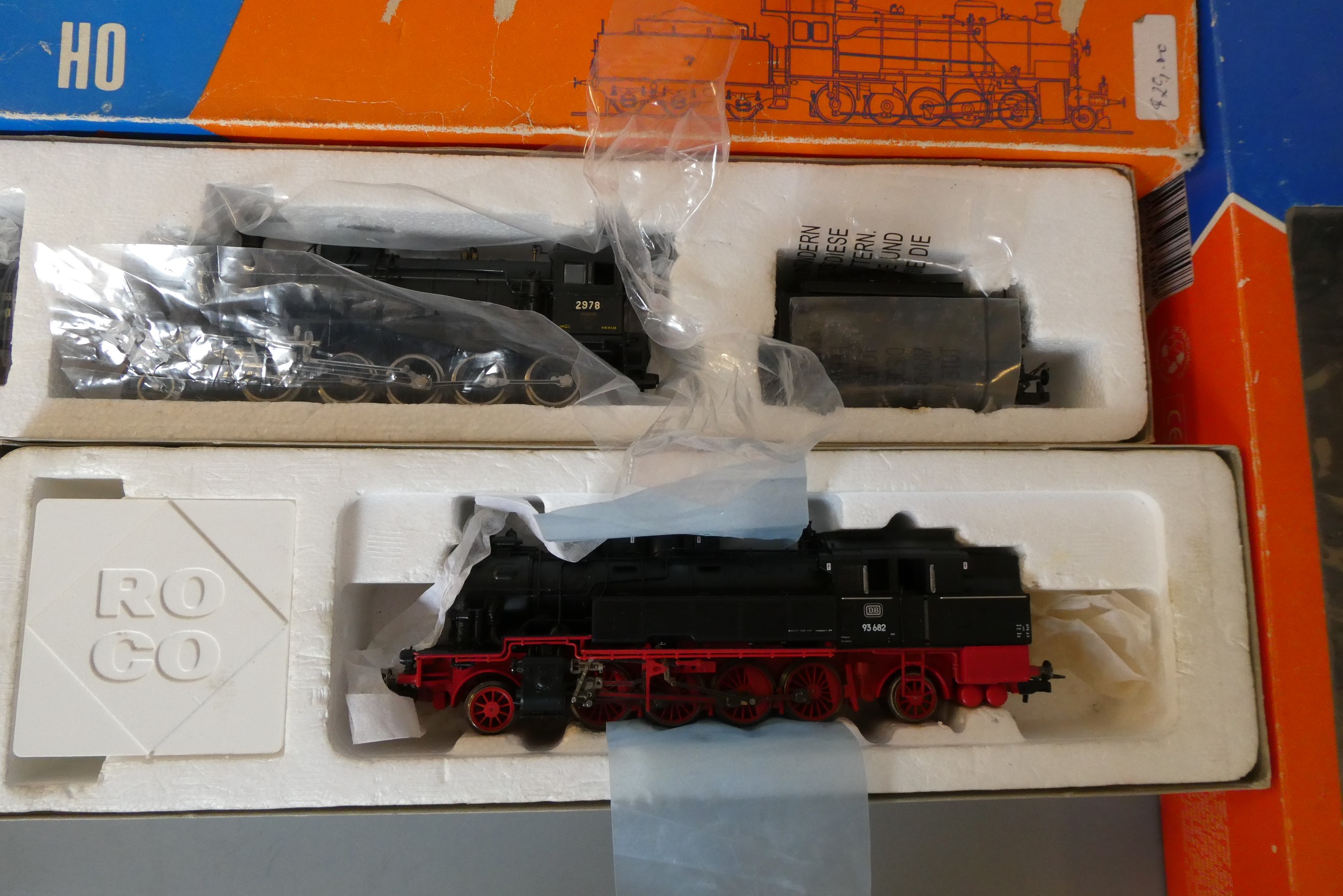 Roco 43320 DB Class 93 tank locomotive and Roco 04111A Swiss railways 2-10-0 steam locomotive, both Image