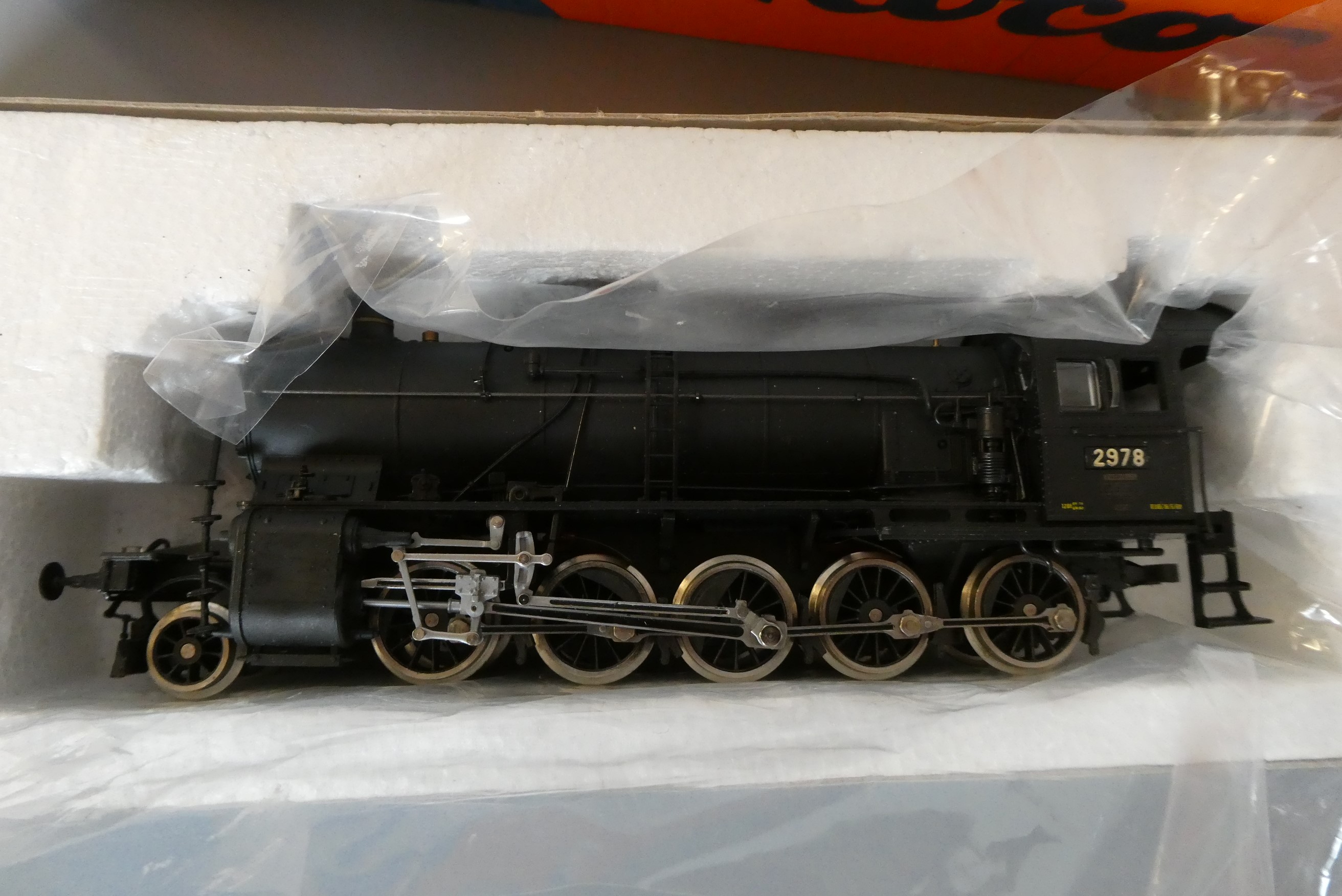 Roco 43320 DB Class 93 tank locomotive and Roco 04111A Swiss railways 2-10-0 steam locomotive, both Image