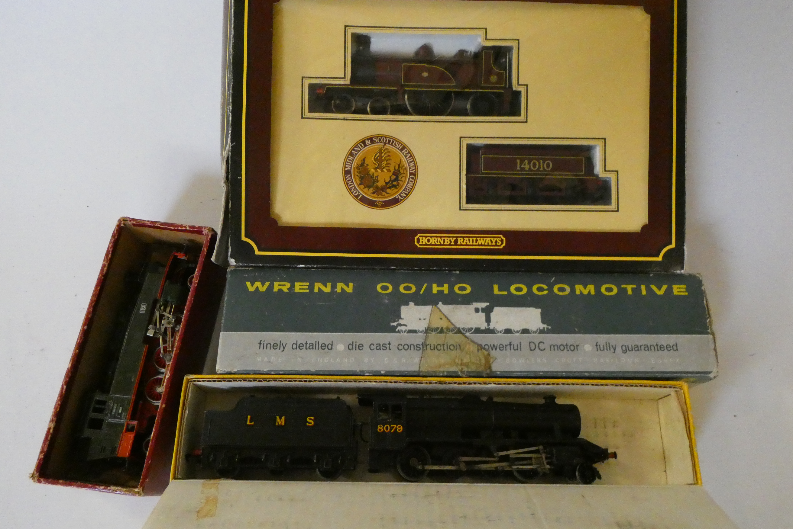 Three 00 gauge locomotives comprising Wren 8F freight locomotive Image