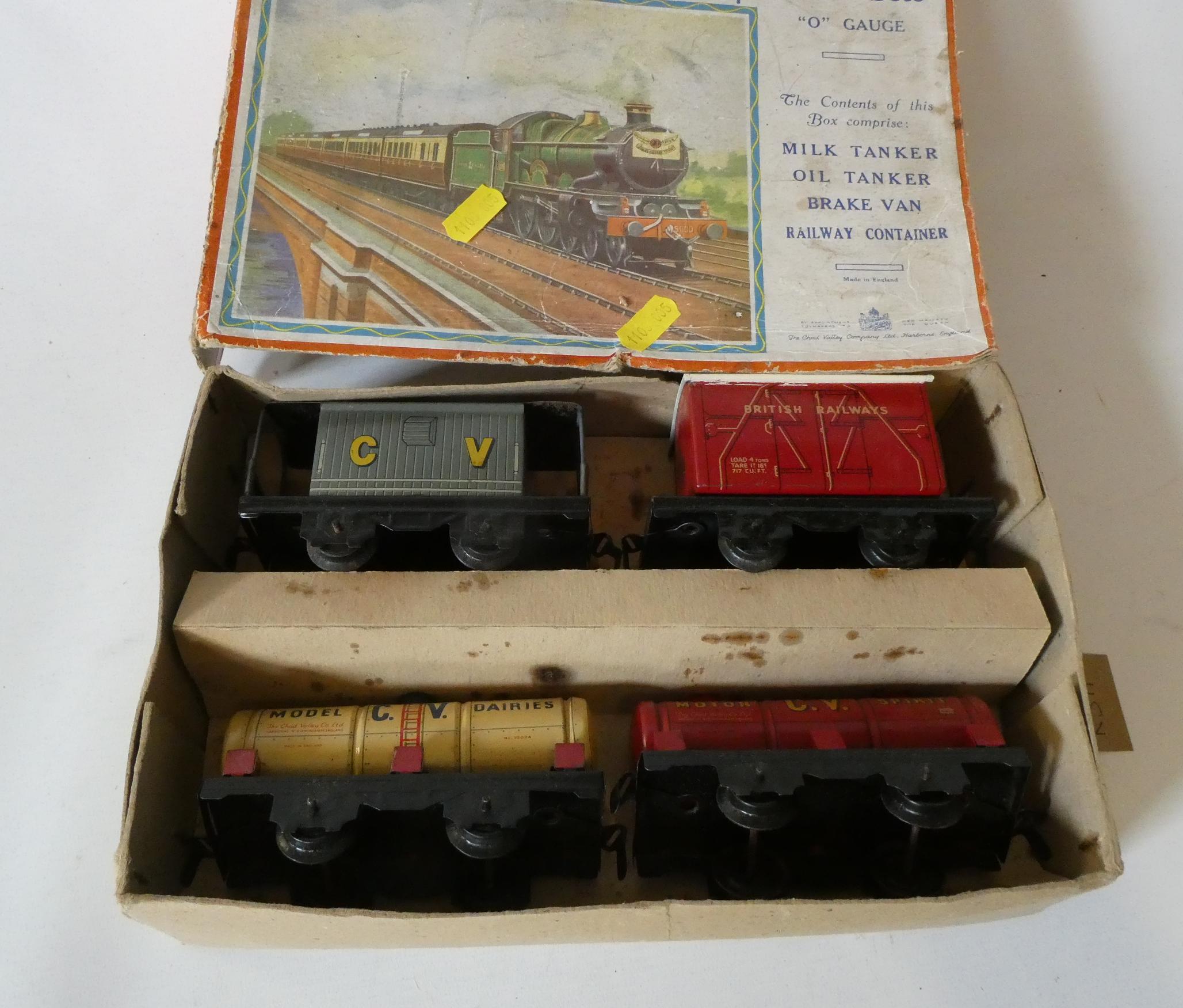 Chad Valley accessory set with four goods wagons, box at fault, models good (Est. plus 24% premium Image