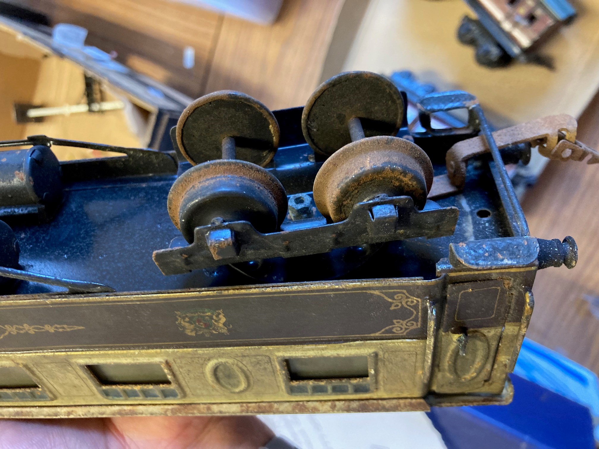 Gamages London (Marklin) O gauge coaches comprising Pullman Alberta and three LMS bogie coaches, Image