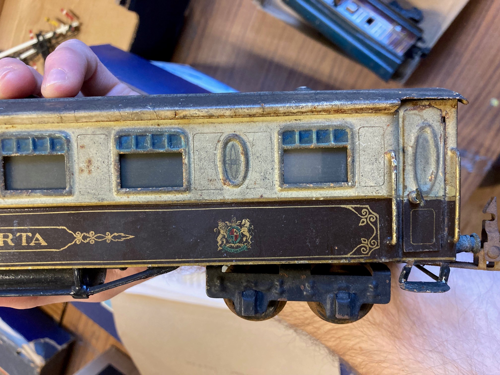 Gamages London (Marklin) O gauge coaches comprising Pullman Alberta and three LMS bogie coaches, Image