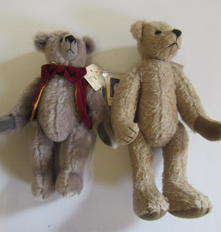 A Dean's "Earl Grey" teddy bear (No.336 of 1000) Image
