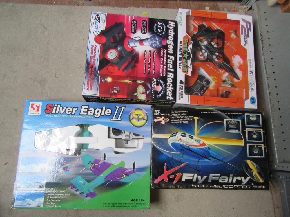 Eight various aeroplane and other kits Image