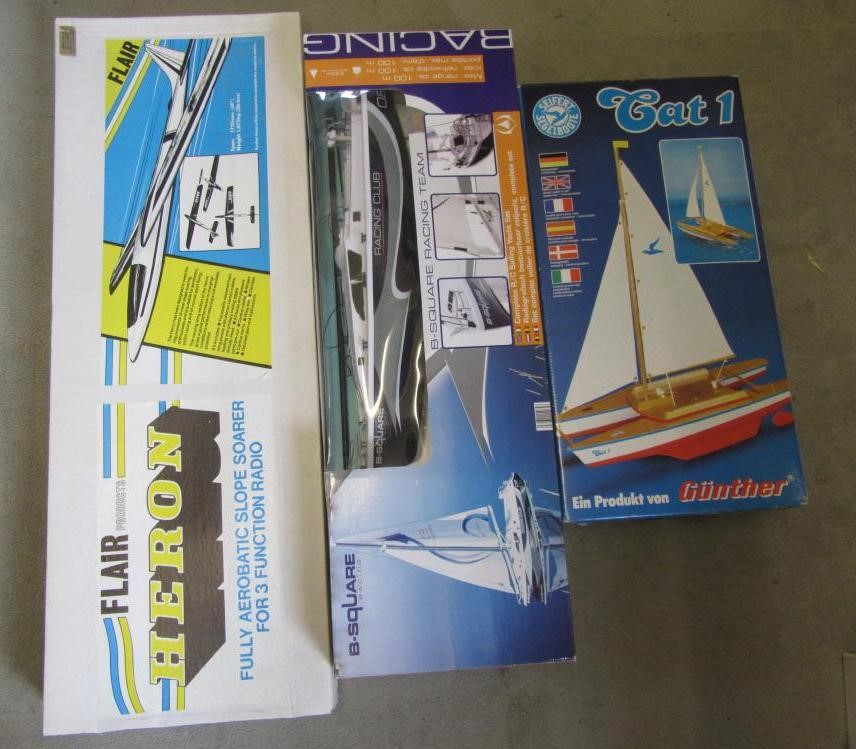 Eight various aeroplane and other kits Image
