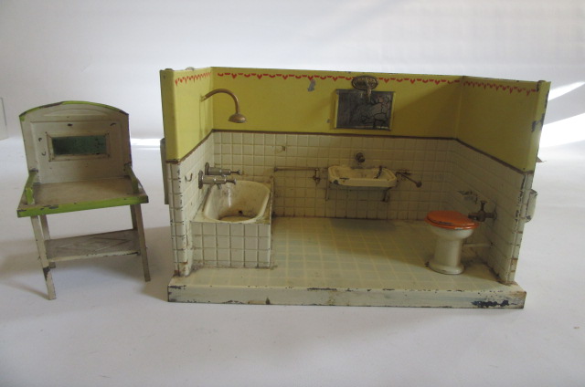 A German tinplate bathroom with bath Image