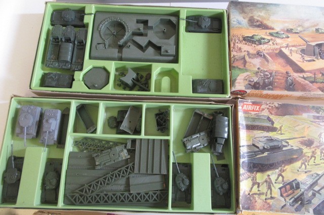 Twenty two Airfix plastic soldier sets Image