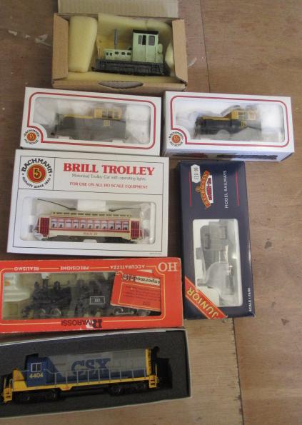 Cox American Locomotives including street car Image