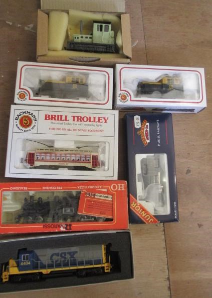 Cox American Locomotives including street car Image