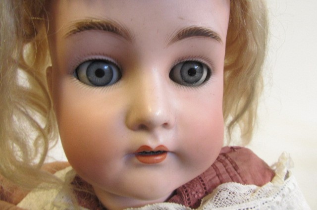 A Simon & Halbig K & R bisque socket head doll Image