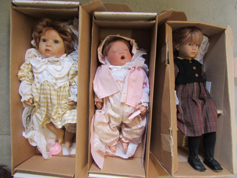 A doll by Lee Middleton "Honey Love Afternoon Nap" No.2732 of 5000 Image