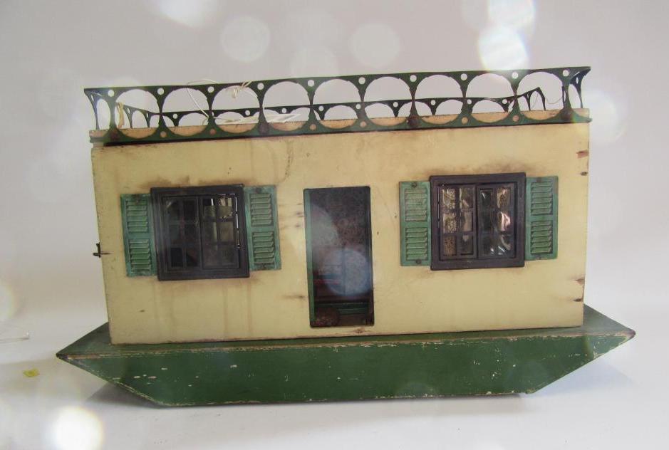 A Triang Houseboat Image