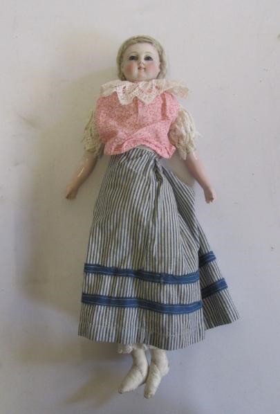 An early bisque shoulder head doll Image