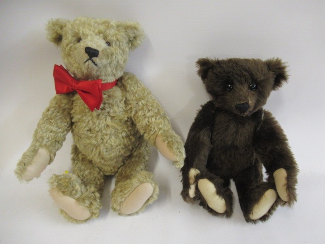 Two Steiff bears, comprising a 13 1/2" classic shaped growling brown bear with brass ear button and Image