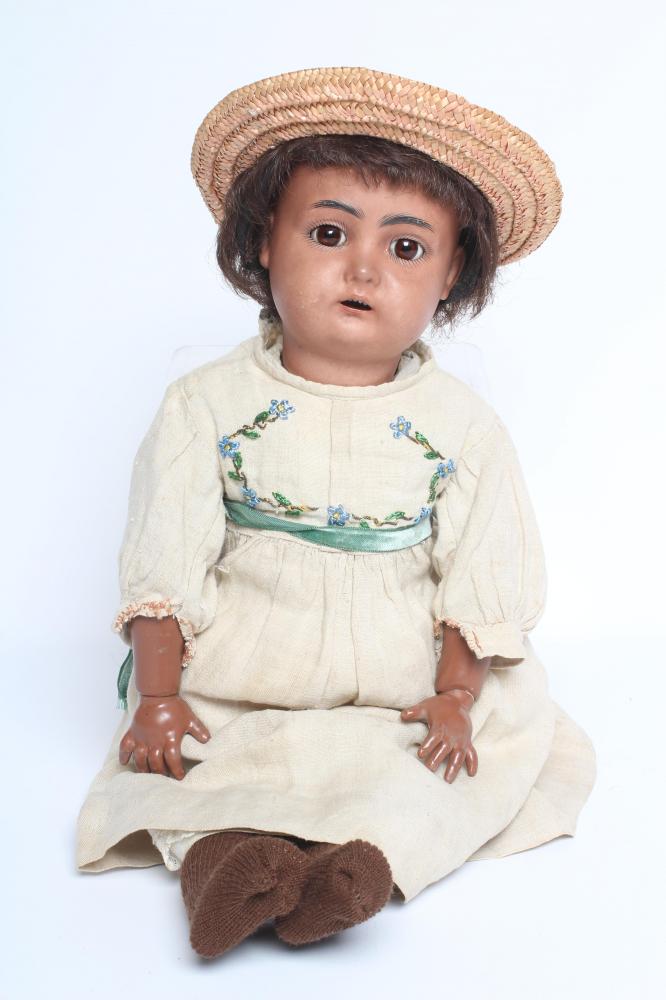 A Kammer & Reinhardt bisque socket head doll for Simon & Halbig Image