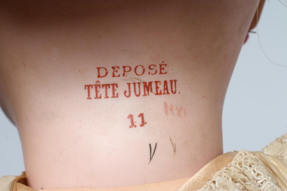 A rare Jumeau phonograph Image