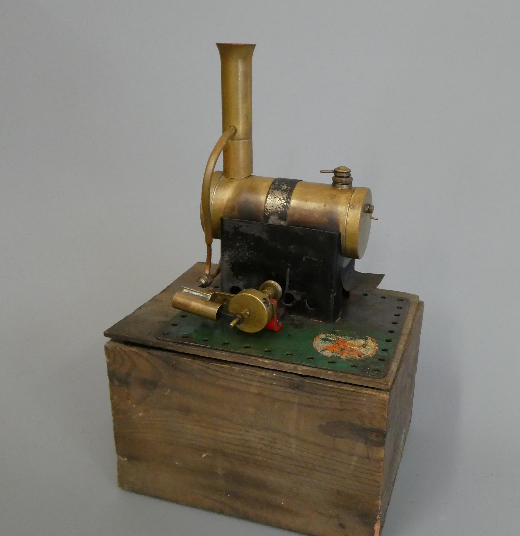 Bowman steam engine M167, well used in good order with wooden box (Est. plus 24% premium inc. VAT) Image
