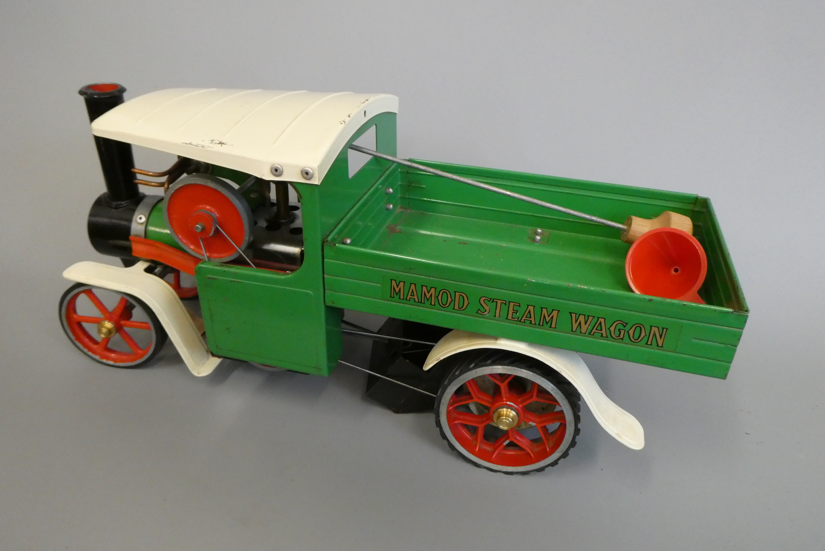 Mamod SW1 steam wagon fitted with rubber tyres, F-G (Est. plus 24% premium inc. VAT) Image