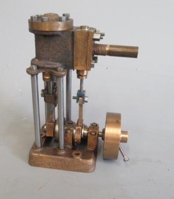 Single cylinder vertical marine type engine, has note, requires attention, F (Est. plus 24% premium Image