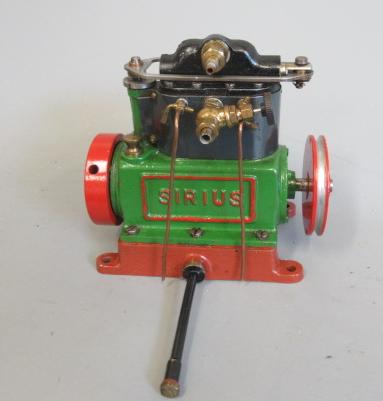 Stuart Sirius high speed steam engine finished in red/green, G (Est. plus 24% premium inc. VAT) Image
