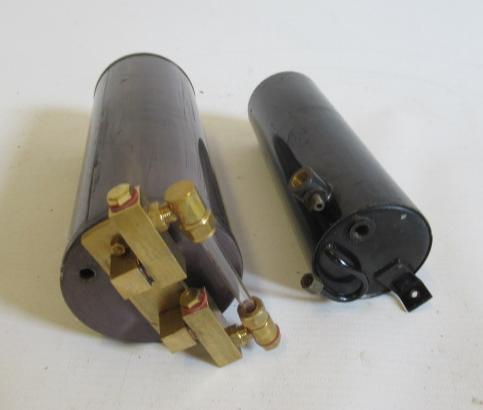 Two unused pot boilers, one 6" x 2" bushed and 2 1/2" x 6 1/2", soft soldered (Est. plus 24% premium Image