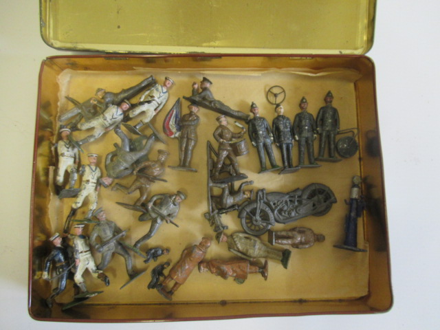 Playworn lead soldiers by Britains and others including Navy and Motorbike, F-P (Est. plus 24% Image