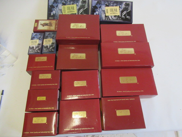 A large quantity of boxed Britains American Civil War 54mm figures, all items boxed, E-M (Est. plus Image