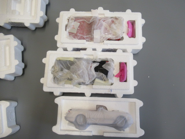 Franklin Mint 1953 Chevrolet Corvette, 1958 Corvette and 1959 Corvette, all items boxed, E-M (Est. Image