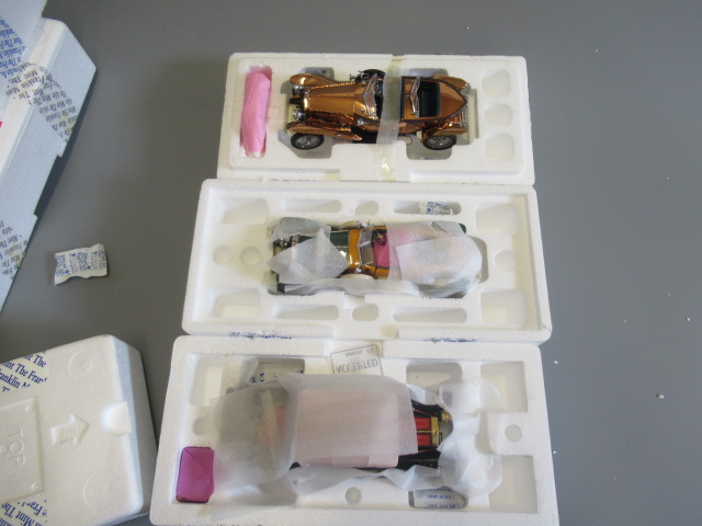 Franklin Mint 1910 Rolls Royce Balloon Car, 1914 Rolls Royce Silver Ghost and 1921 Silver Ghost with Image