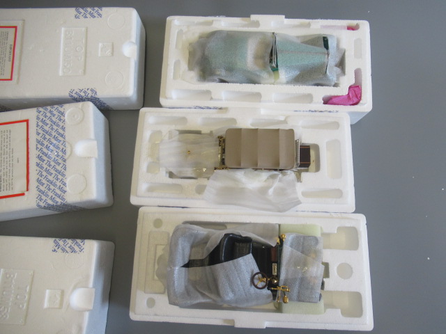 Franklin Mint 1905 Rolls Royce 10 HPTourer and 1929 Bugatti Type 41 Roadster, all items boxed, E-M Image