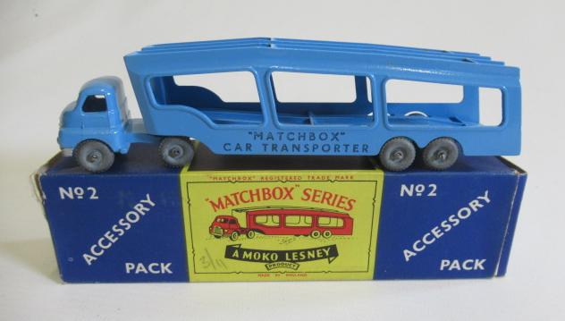 Matchbox Accessory Pack A2 Bedford car transporter, black lettering, small tear to box flap, box G, Image