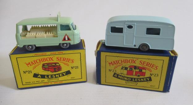 Matchbox 21c Commer Bottle Float Image