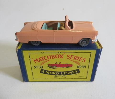 Matchbox 39a Ford Zodiac convertible, box M, model M (Est. plus 24% premium inc. VAT) Image