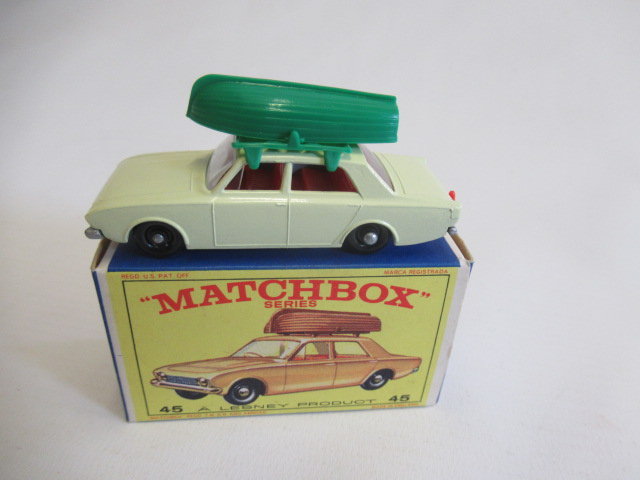 Matchbox 45b Ford Corsair with boat red interior with silver painted base, box M, model M (Est. plus Image