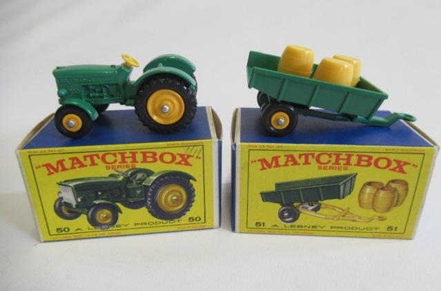 Matchbox 50b John Deere tractor, box M, model M and 51 Tipping Trailer, box M, model M (Est. plus Image